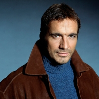 Thorsten Kaye Signs on the Dotted Line for Return to 'All My Children'
