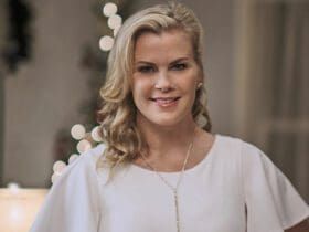 Alison Sweeney, Days of our Lives, Hannah Swensen Mysteries, Open By Christmas, Hallmark Channel, DAYS, DOOL, #DAYS, #DOOL