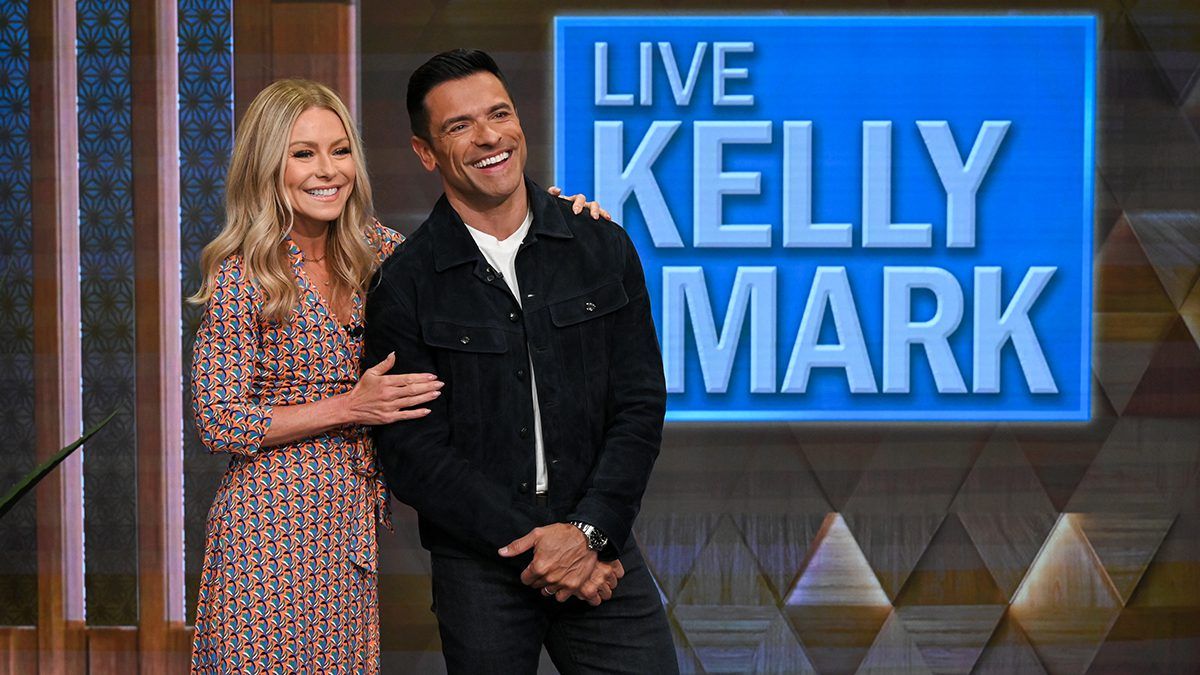 Kelly Ripa, Mark Consuelos, Live with Kelly and Mark, #KellyandMark #LiveKellyMark