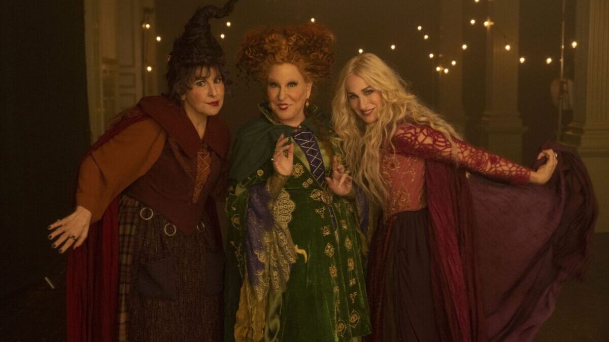 Kathy Najimy as Mary Sanderson, Bette Midler as Winifred Sanderson, and Sarah Jessica Parker as Sarah Sanderson, Hocus Pocus, Hocus Pocus 2, Hocus Pocus 3, #HocusPocus