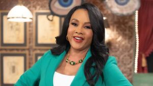 Vivica A. Fox, Dr. Stephanie Simmons, The Young and the Restless